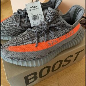 Brand New Yeezy Beluga V2 Reflective Size 9.5 US